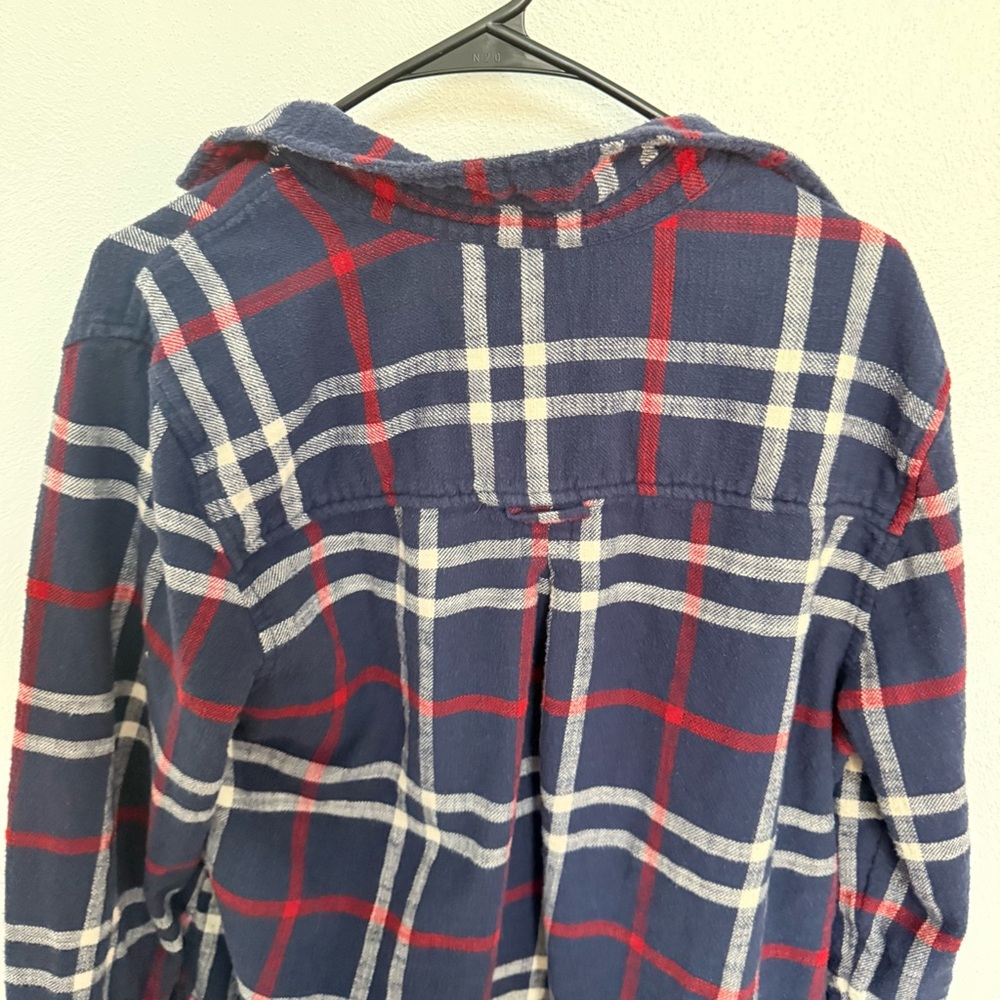 American Eagle Boyfriend Fit Navy Plaid Button Down Shirt - Picture 4 of 7